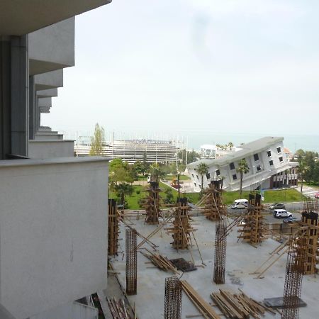 Appartamento Batumi Orbi Sea Tawers Esterno foto